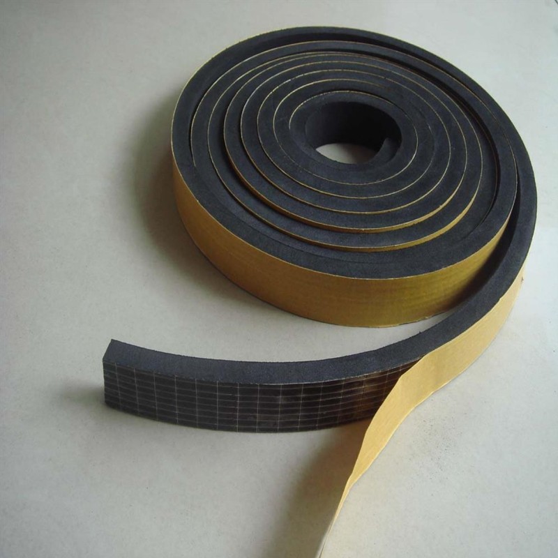 EPDM SPONGE ADHESIVE 03MM X 10MM  20M